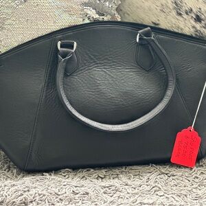 Sophisticated Black Leather Satchel with Textured Finish